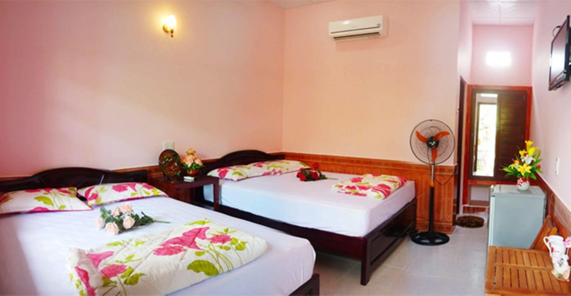 Minh Anh Garden Hotel Фантхьет Экстерьер фото
