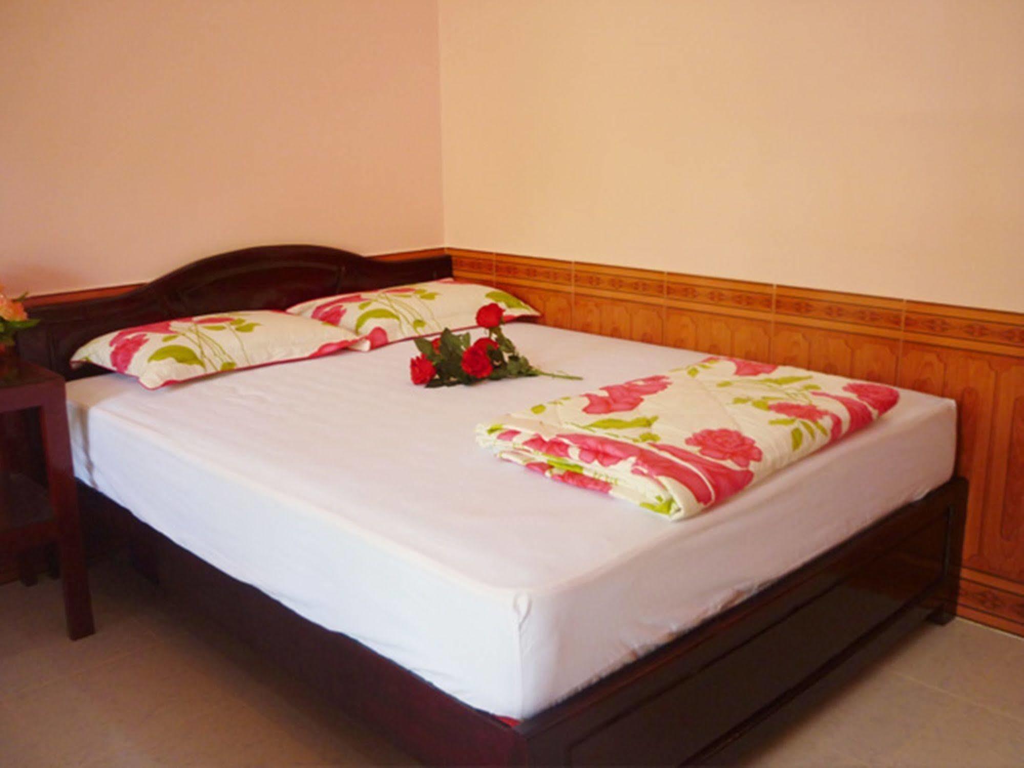 Minh Anh Garden Hotel Фантхьет Экстерьер фото